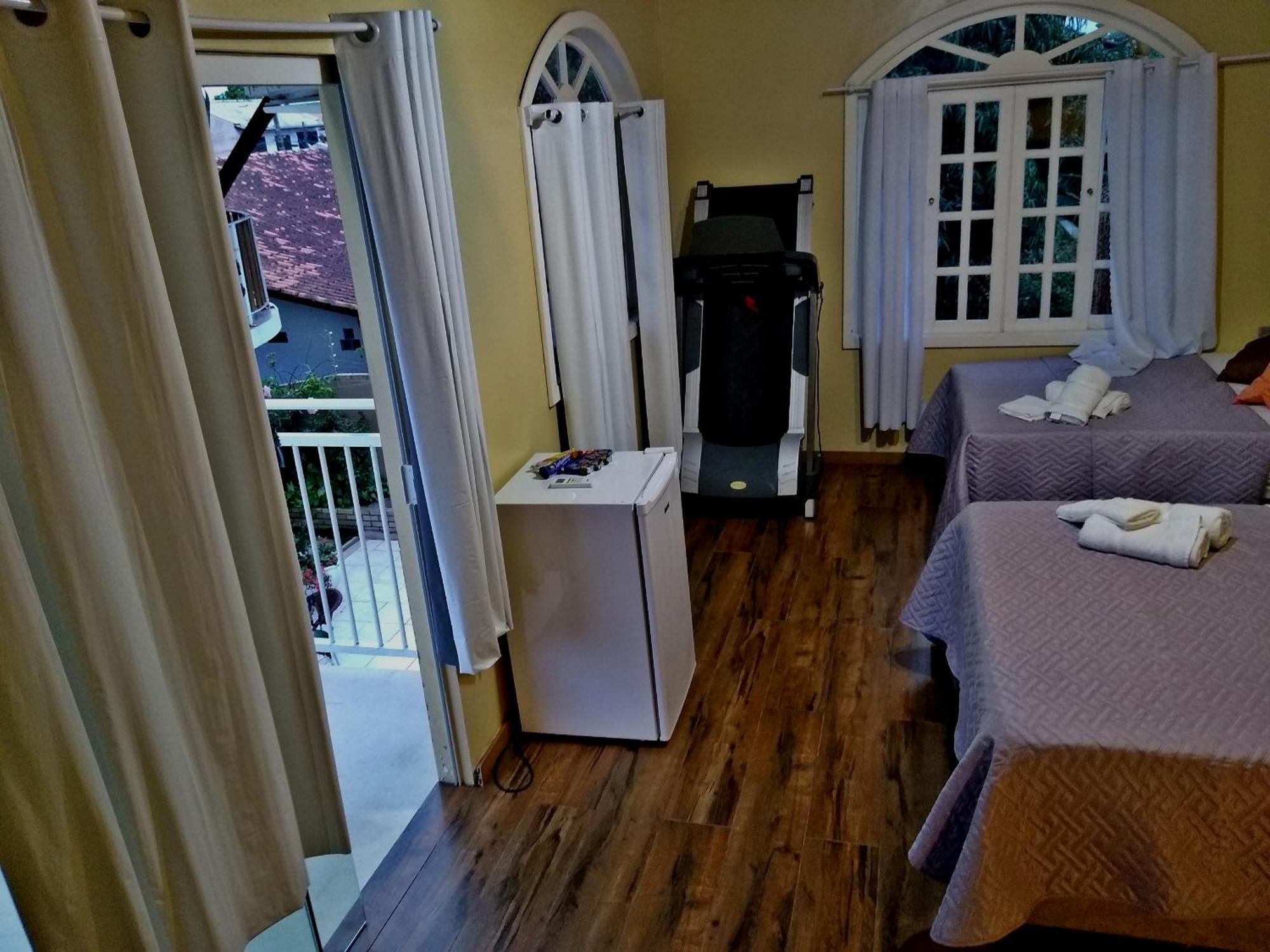 Casa Da Oma Hotel Penha  Bilik gambar
